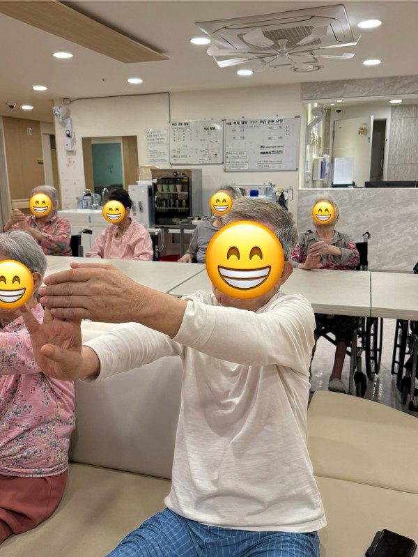 0183b3fe62d996809a2aa8c25870b1b0_1760681898_0298.jpg